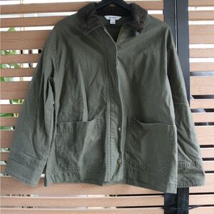 Old Navy Utility Jacket in Olive